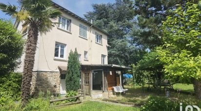 House 6 rooms of 222 m² in Sevran (93270)