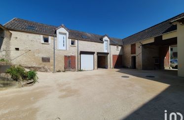 Maison 5 pièces de 210 m² à Mézières-sur-Seine (78970)