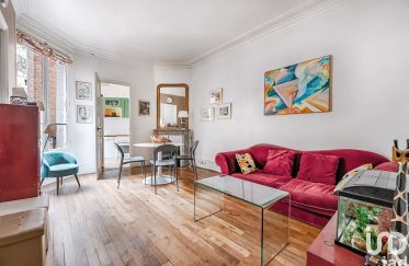 Appartement 3 pièces de 67 m² à Paris (75015)
