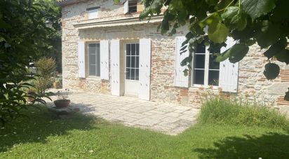 House 5 rooms of 230 m² in Brax (47310)