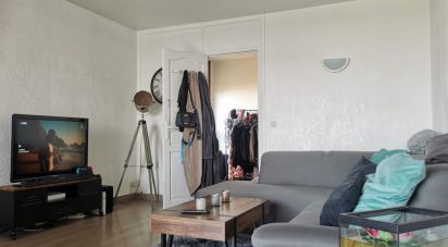 Apartment 4 rooms of 82 m² in Saint-Raphaël (83530)
