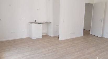 Appartement 4 pièces de 77 m² à Le Blanc-Mesnil (93150)