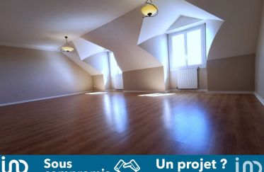 Apartment 3 rooms of 78 m² in La Roche-sur-Yon (85000)