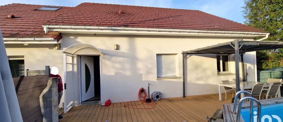 House 5 rooms of 174 m² in Lescar (64230)