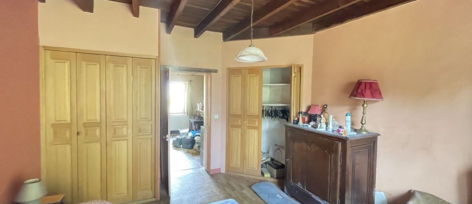 House 11 rooms of 150 m² in Persac (86320)
