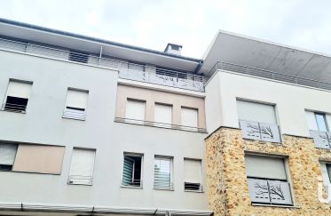 Apartment 2 rooms of 45 m² in Champs-sur-Marne (77420)