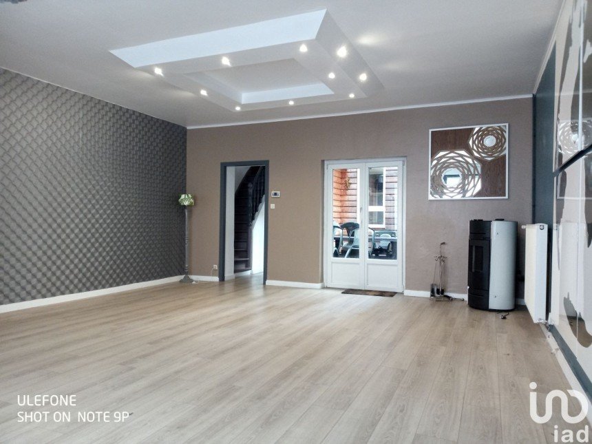 House 6 rooms of 169 m² in Tourcoing (59200)