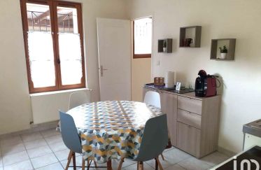 Apartment 2 rooms of 33 m² in Chartres (28000)