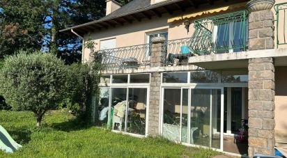 House 7 rooms of 252 m² in Millau (12100)
