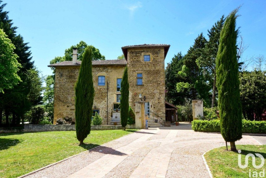 Castle 8 rooms of 170 m² in Montseveroux (38122)