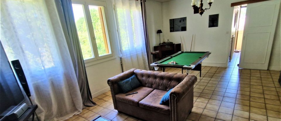 House 5 rooms of 83 m² in Saint-Vrain (91770)