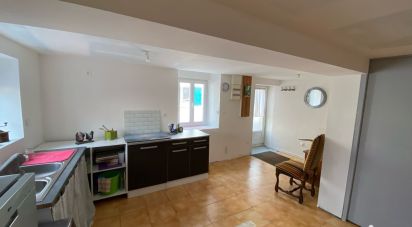 House 2 rooms of 45 m² in Saint-Eutrope (16190)