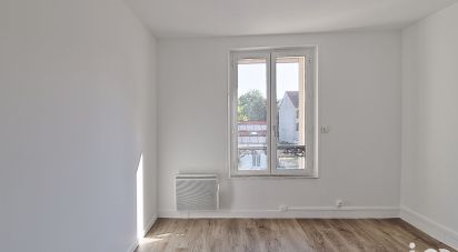 Apartment 3 rooms of 56 m² in Saint-Leu-la-Forêt (95320)