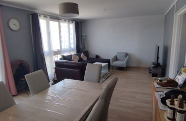 Apartment 3 rooms of 73 m² in Maromme (76150)