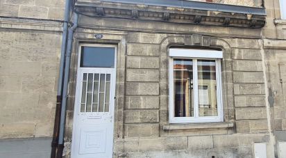 House 3 rooms of 82 m² in Bordeaux (33100)