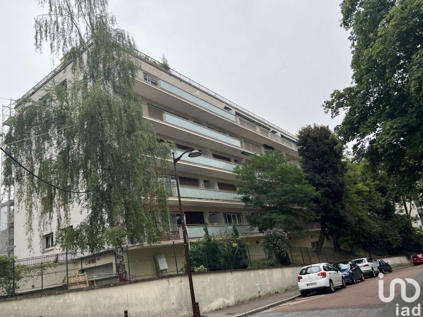 Apartment 5 rooms of 106 m² in Versailles (78000)