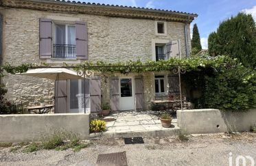 House 5 rooms of 174 m² in Caumont-sur-Durance (84510)