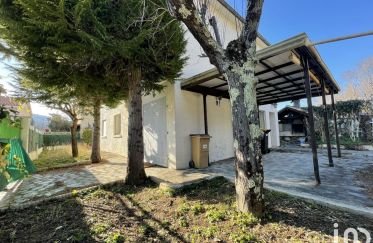 House 5 rooms of 97 m² in Foix (09000)