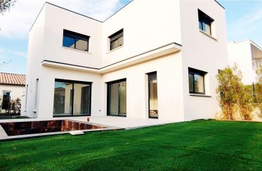 House 4 rooms of 108 m² in Calvisson (30420)