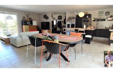 House 5 rooms of 126 m² in La Motte (83920)