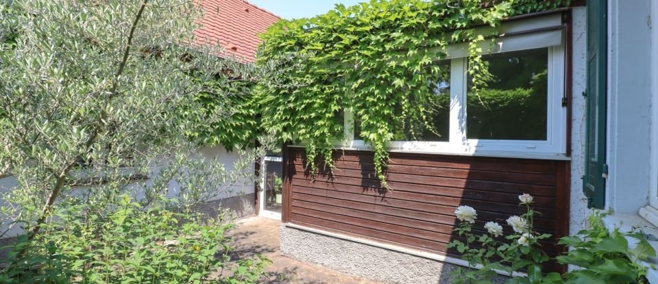 House 7 rooms of 187 m² in Strasbourg (67000)