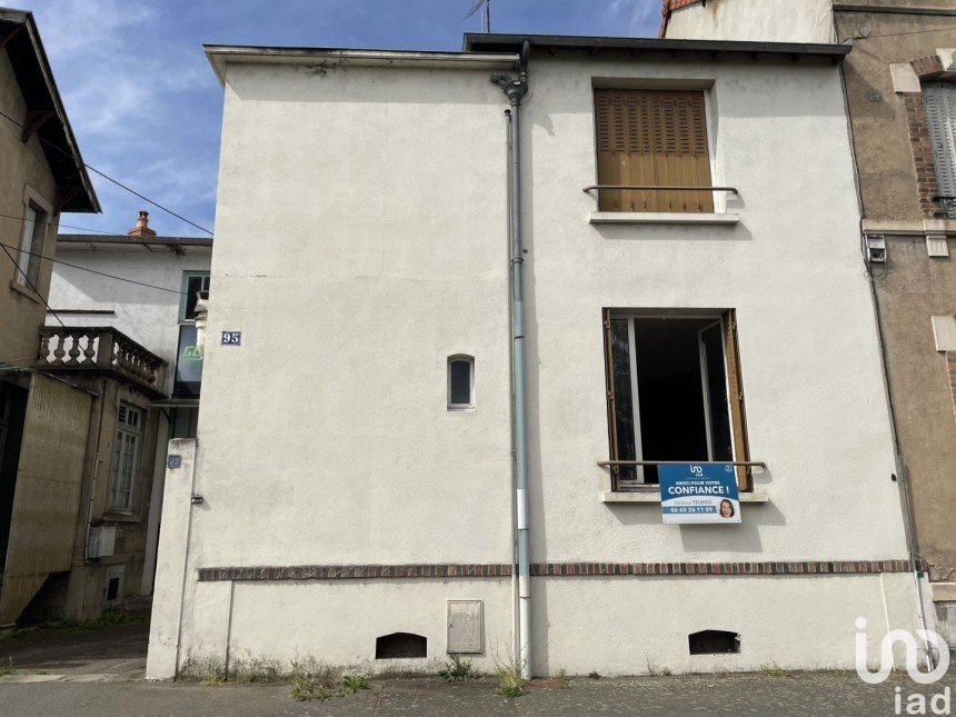 Maison 4 pièces de 89 m² à Montluçon (03100)