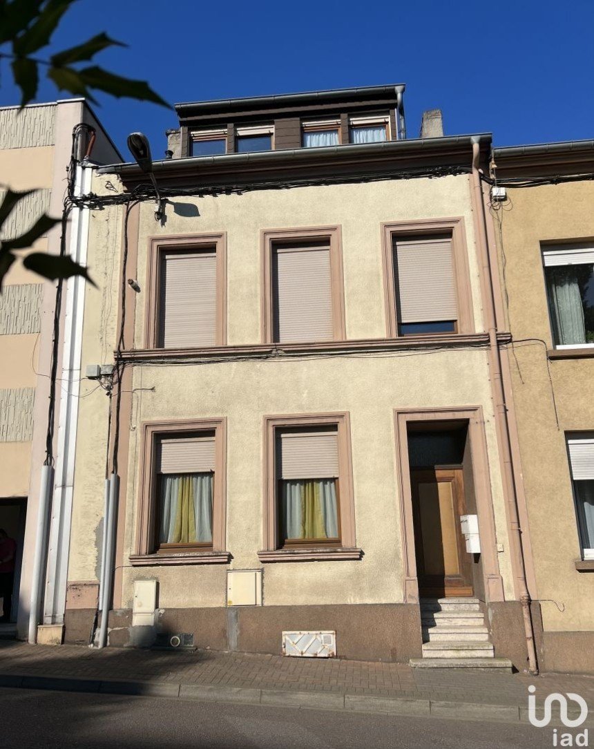 Building in Forbach (57600) of 214 m²