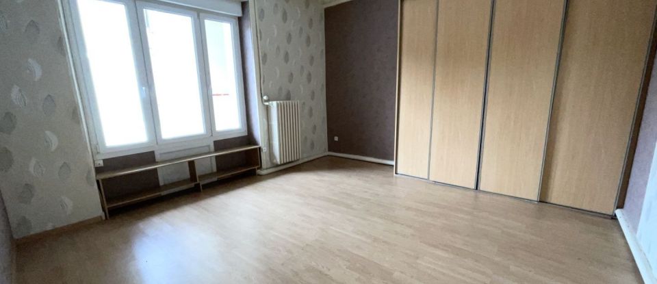 Appartement 3 pièces de 67 m² à Mayenne (53100)