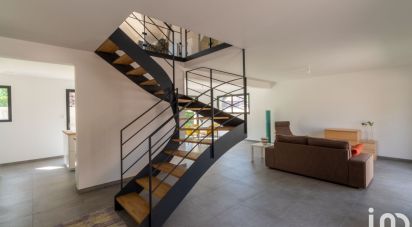 Maison 6 pièces de 138 m² à Montigny-sur-Loing (77690)