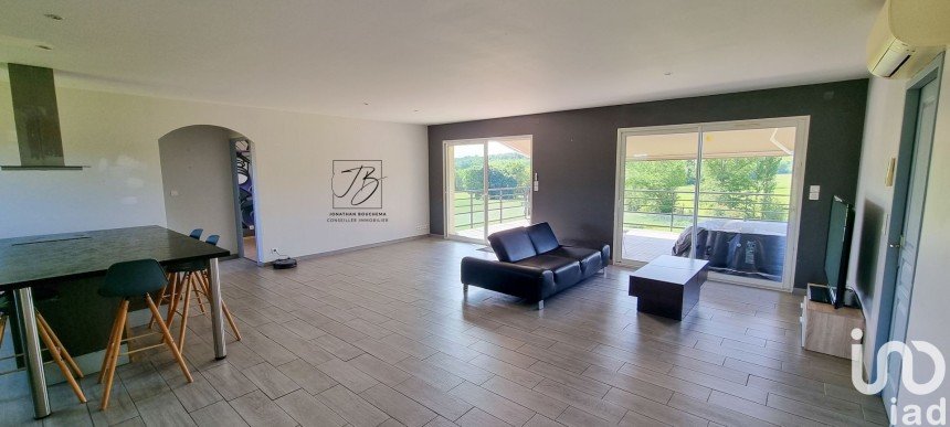 House 4 rooms of 106 m² in Molières (82220)
