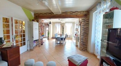 House 5 rooms of 214 m² in Mercy (89210)