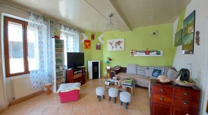 House 5 rooms of 214 m² in Mercy (89210)