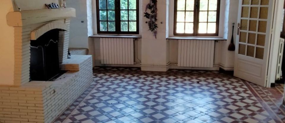 House 10 rooms of 389 m² in Turny (89570)