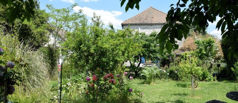 Country house 4 rooms of 191 m² in Provins (77160)