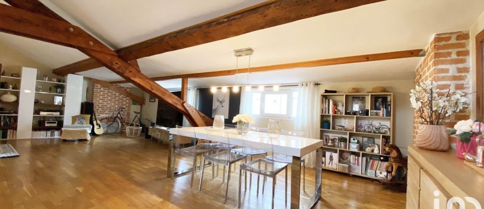 Apartment 6 rooms of 171 m² in Saint-Étienne (42100)