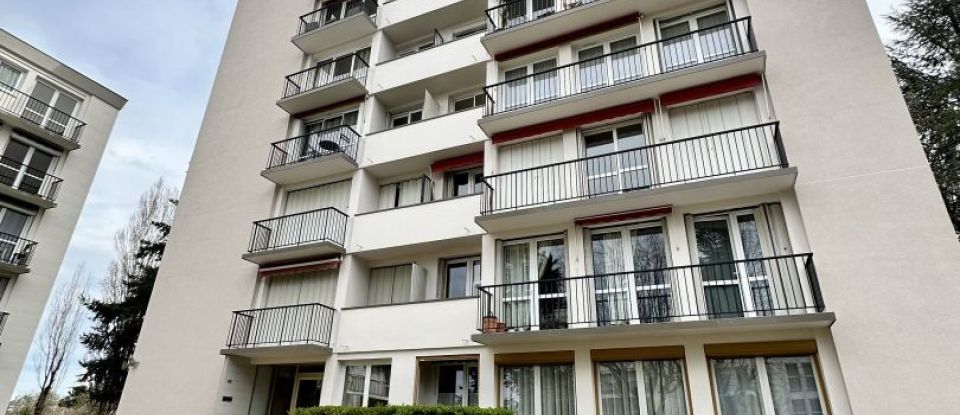Apartment 3 rooms of 58 m² in Tours (37100)