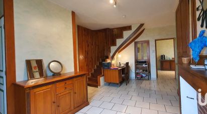 House 5 rooms of 164 m² in Le Grand-Lemps (38690)