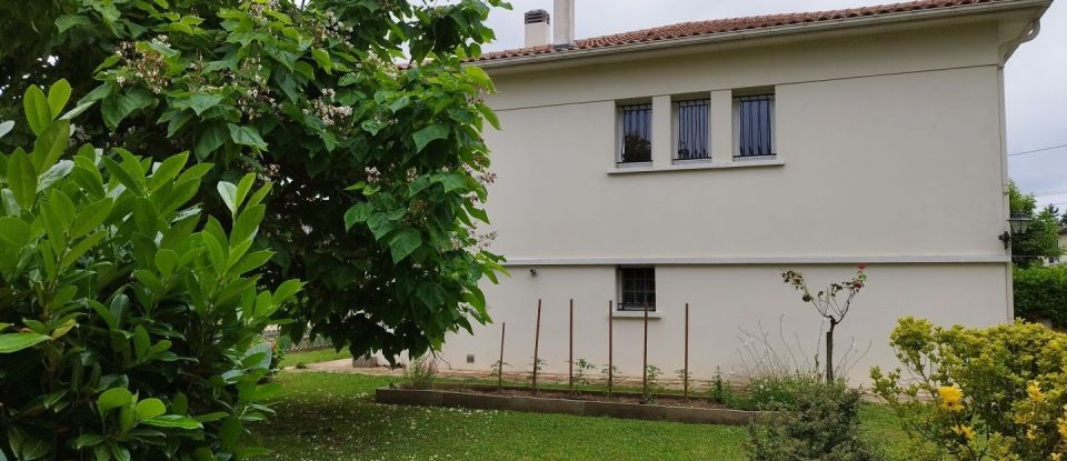 House 5 rooms of 180 m² in Bergerac (24100)