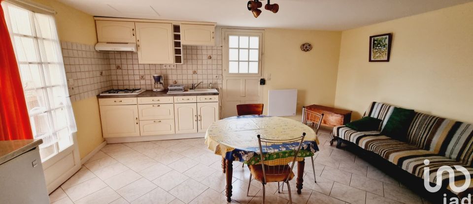 House 5 rooms of 169 m² in L'Hermenault (85570)