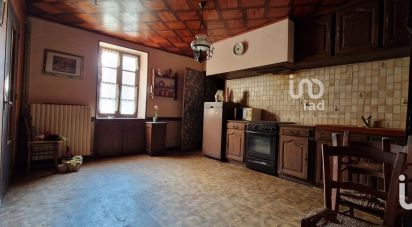 Village house 5 rooms of 110 m² in Roussennac (12220)