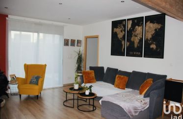 House 5 rooms of 117 m² in Mellac (29300)