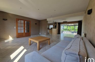 House 6 rooms of 185 m² in Bouvigny-Boyeffles (62172)