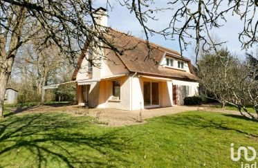 House 6 rooms of 190 m² in Alençon (61000)