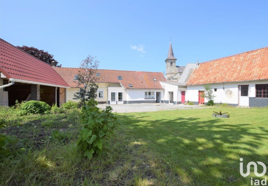 Maison 5 pièces de 171 m² à Campagne-lès-Guines (62340)
