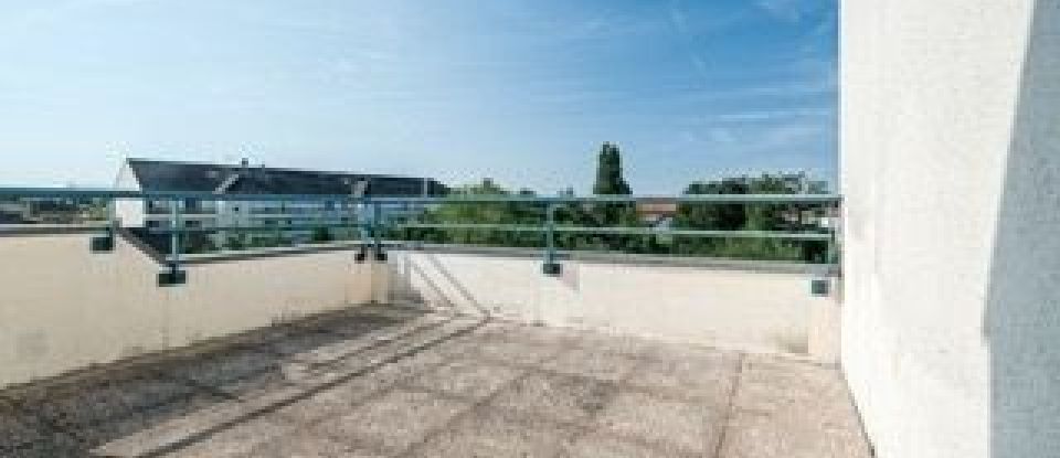 Apartment 4 rooms of 95 m² in Meaux (77100)