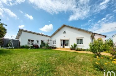 House 3 rooms of 84 m² in Tarbes (65000)