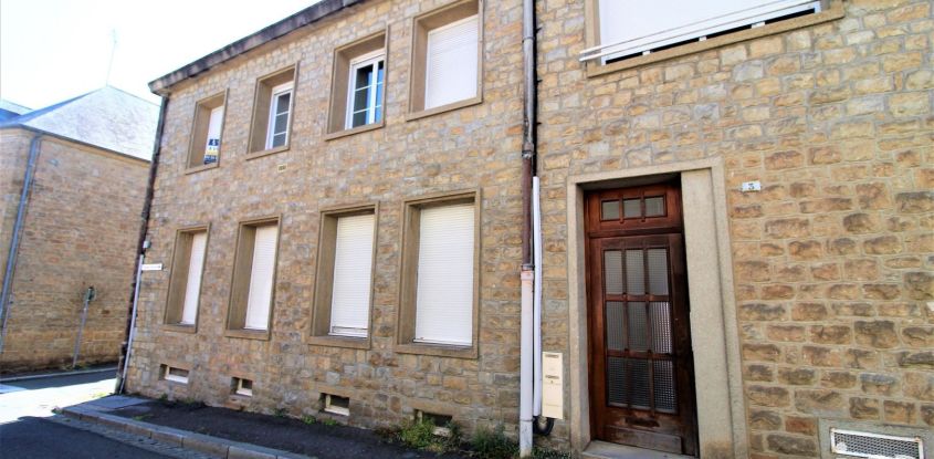 Building in Avranches (50300) of 148 m²