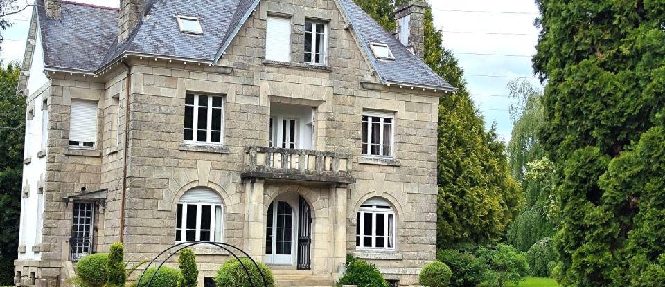House 12 rooms of 392 m² in Quimper (29000)