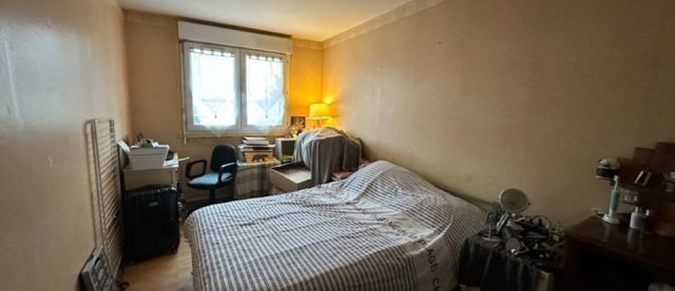 Appartement 4 pièces de 75 m² à Sainte-Geneviève-des-Bois (91700)