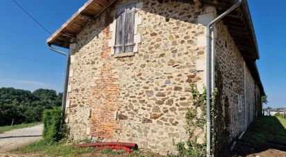 Farm 5 rooms of 128 m² in Nontron (24300)